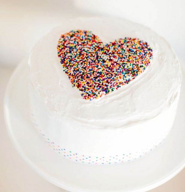 sprinkle heart baby shower cake 2